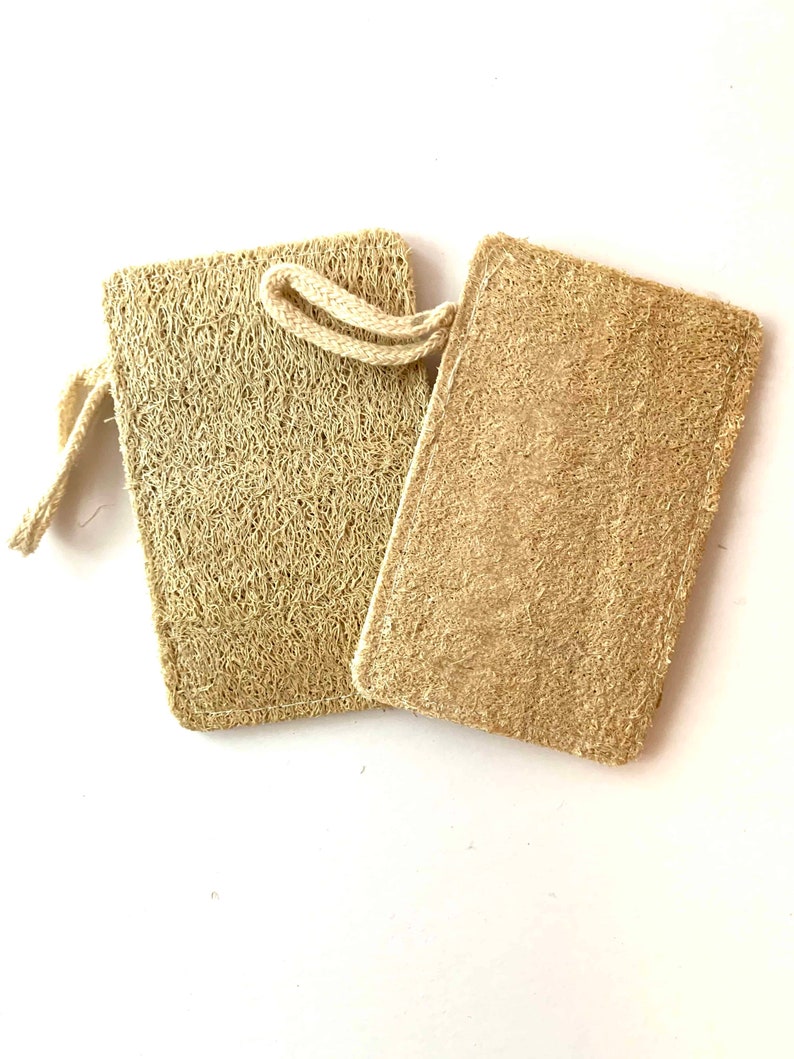 Natural and biodegradable loofah sponge in bulk image 6