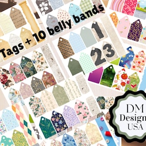 Può includere: Una collezione di 80 etichette e 10 fasce decorative con vari disegni. Le etichette presentano disegni floreali, a fantasia e a tinta unita. Le fasce decorative hanno numeri e motivi. L'immagine include anche il testo "80 Tags + 10 belly bands" e "DM Designs USA".