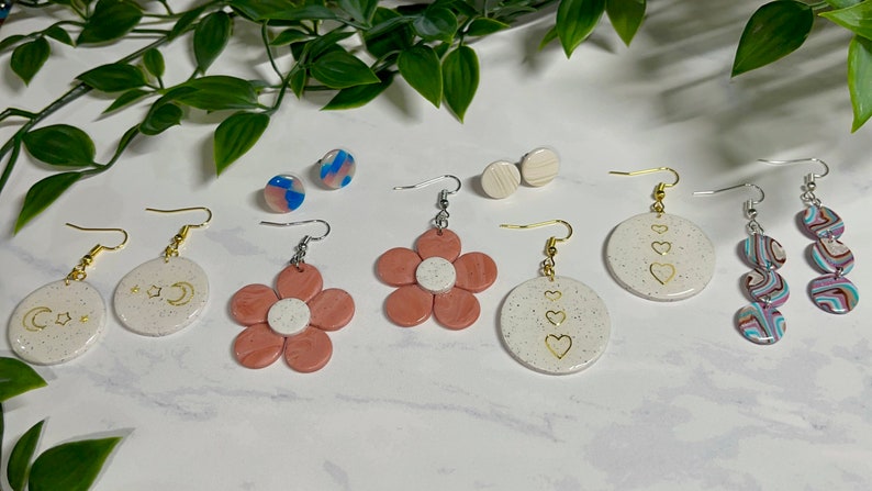 Handmade in Texas Handmade White and Gold Stud Earrings ...