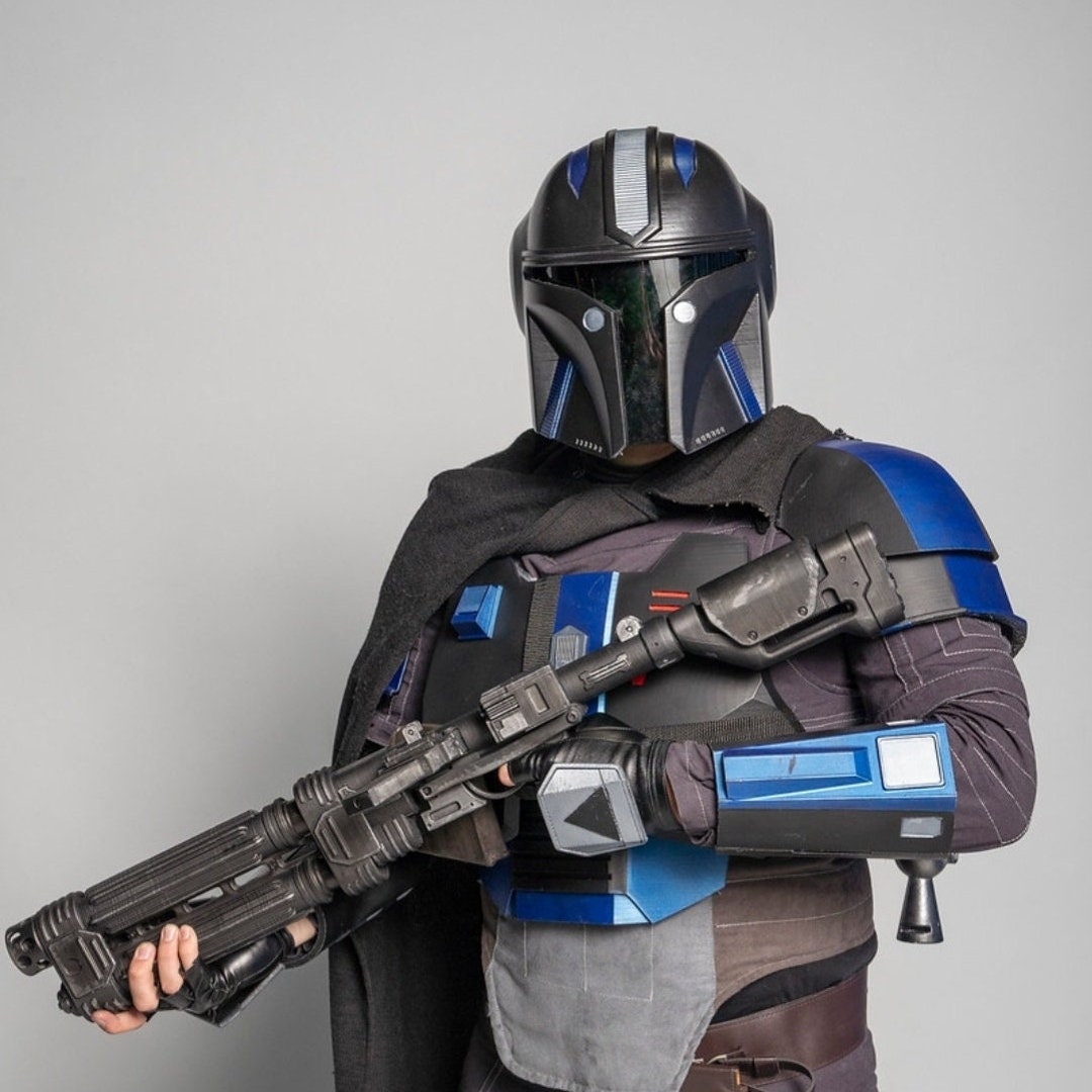 マンダロリアン ヘルメット 、バックアーマーセット1/1サイズ マンダロリアン ヘルメット 、バックアーマーセット1/1サイズ