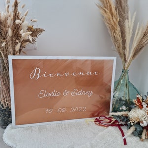 Pannello di Benvenuto Matrimoniale in Plexiglass: Eleganza Moderna per il Tuo Matrimonio