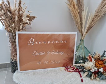 Personalized Acrylic Wedding Welcome Sign: Modern Elegance for Your Special Day