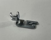 Vintage Singer Simanco Hemmer Foot 120842 Low Shank Fits Models 15, 66, 99, 201, 221, 222 Featherweight, Sewing Accessories