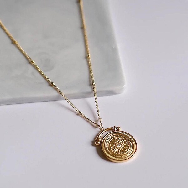 Gold Filled Brass Round Tag Guilloche Necklace,Minimalistic Women Jewelry, Gold Medallion Necklace,Gold Coin Necklace, Boho Necklace,Vintage