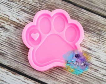 Dog Paw Print with Heart Silicone Keychain Mold, paw print resin mold, paw print epoxy mold, dog keychain mold