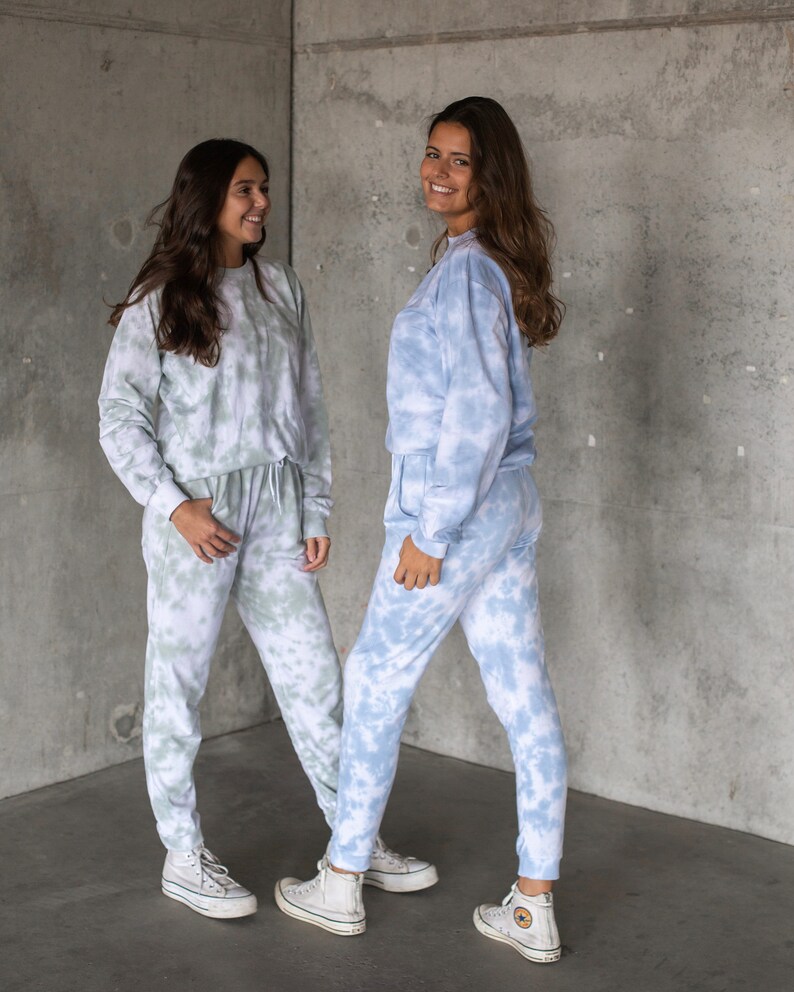 Two Toned Tie Dye Activewear Set main image 0