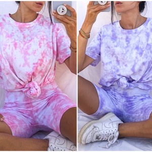Set tie dye da 2 pezzi, Set loungewear in cotone, Tshirt, Pantaloncini biker, Tuta a due pezzi, Set da abbinare a un colore, Streetwear donna bambina