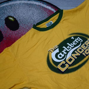 T-shirt Carlsberg Col Salmone - Taille M - Vert Acide - Neuf Avec étiquettes