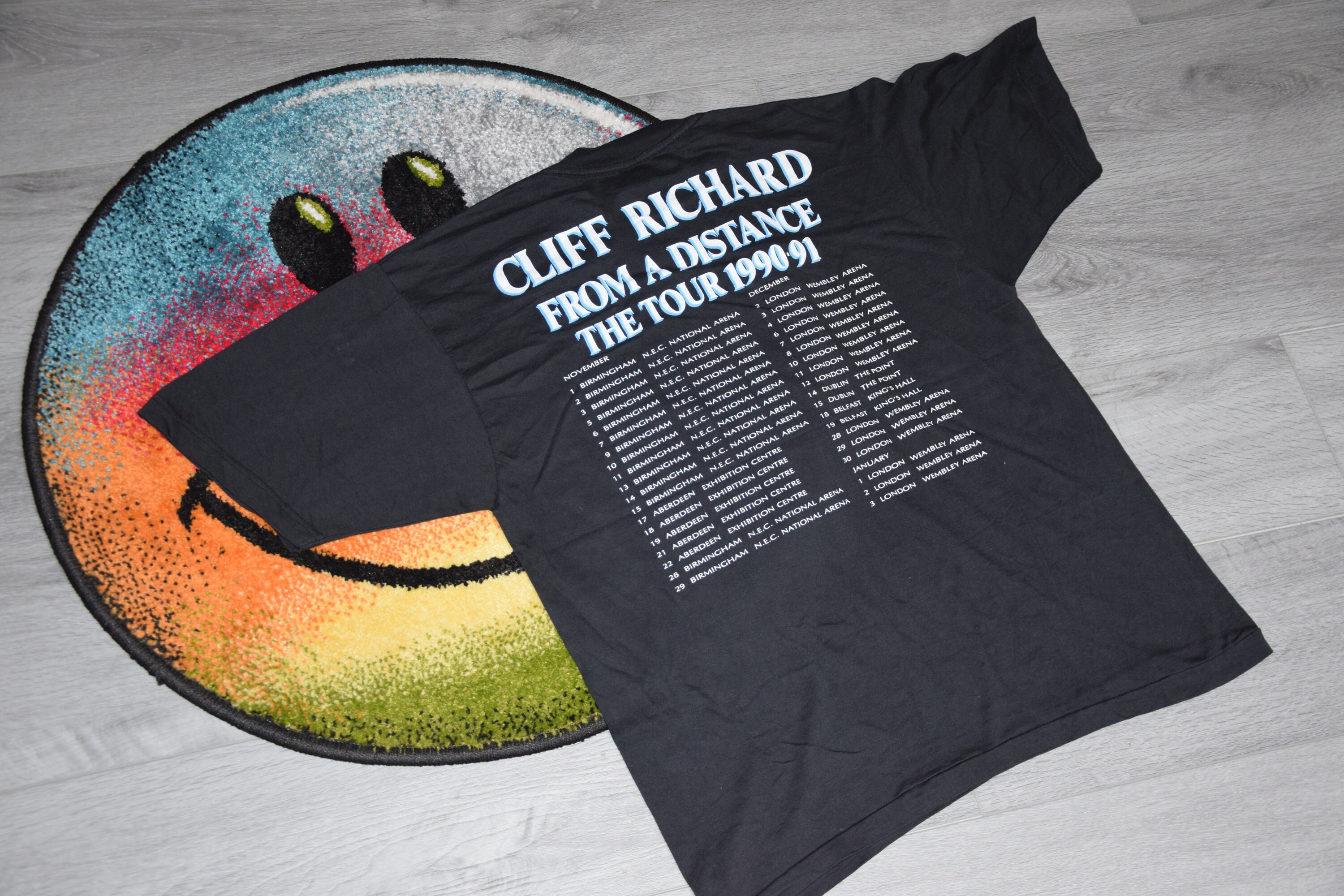 90s Vintage Cliff Richard Shirt Size Medium Vtg Black From a