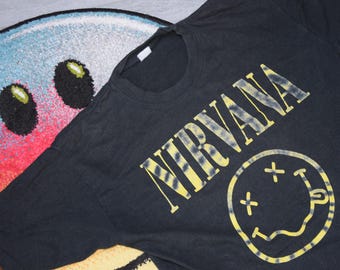 Vintage 2003 Nirvana Smiley Face 