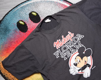 90-tals vintage Musse Pigg-tröja storlek Large Vtg svart Disney Florida Team t-shirt storlek L (90-talsmode, nostalgisk tröja)