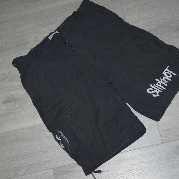 Y2k Vintage Slipknot-cargoshort, maat medium vtg, vervaagde zwarte nu-metalbandshort