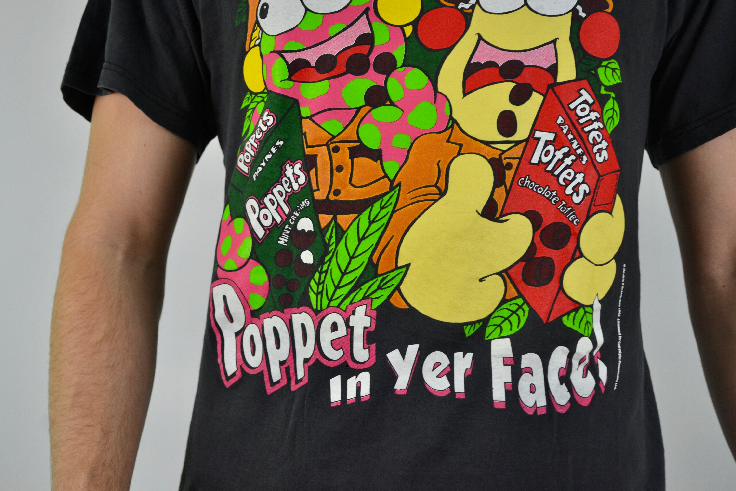90s Vintage Zig and Zag Shirt Size Medium Vtg Black Black Poppets 