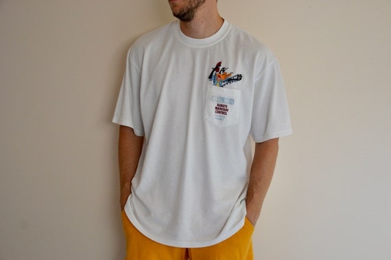 90s vintage Daffy Duck shirt Size XXLarge vtg whi… - image 9
