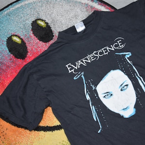 Vintage Evanescence shirt Size Small vtg black goth rock band tee Fallen promo Sz S