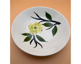Vintage Dixie Dogwood Joni, ręcznie malowana ceramiczna miska z lat 50. XX wieku z żółtym motywem kwiatowym, 9 cali