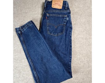 Jeans vintage Levis USA 1997 512 Slim Fit a gamba affusolata, lavaggio scuro, vita alta, taglia 8