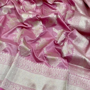 Rose Pink Banarasi Meenakari Reine Seide Katan sari | Blumen Jangla | Hochzeit | Handwebstuhl | Sattva Webt | USA
