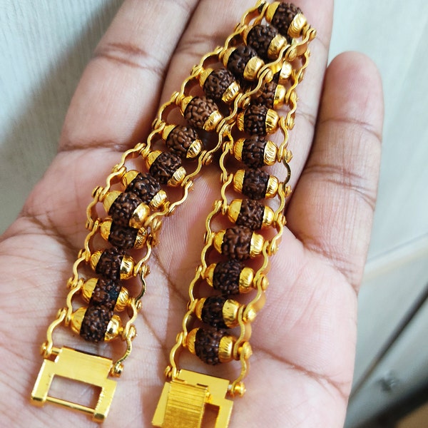 Rudraksha Bead Bracelet Wrist Band Wristband Mala Yoga Hindu Meditation with Gold Plated Cap