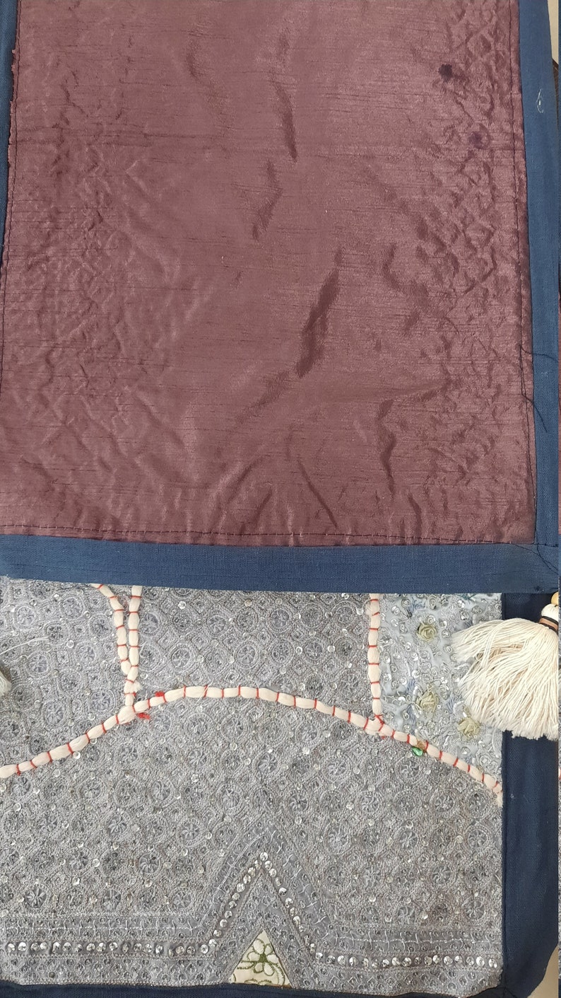Dekorativ lapptäckslöpare, indisk vintage bomullslapptäckslöpare, väggbonad, handgjord i Rajasthan, broderad boho-tapet bild 8