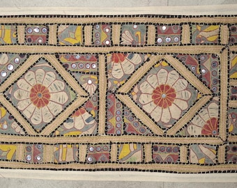 40 x 80 cm vintage handbroderad gobeläng - väggbonad - Toran - Heminredning