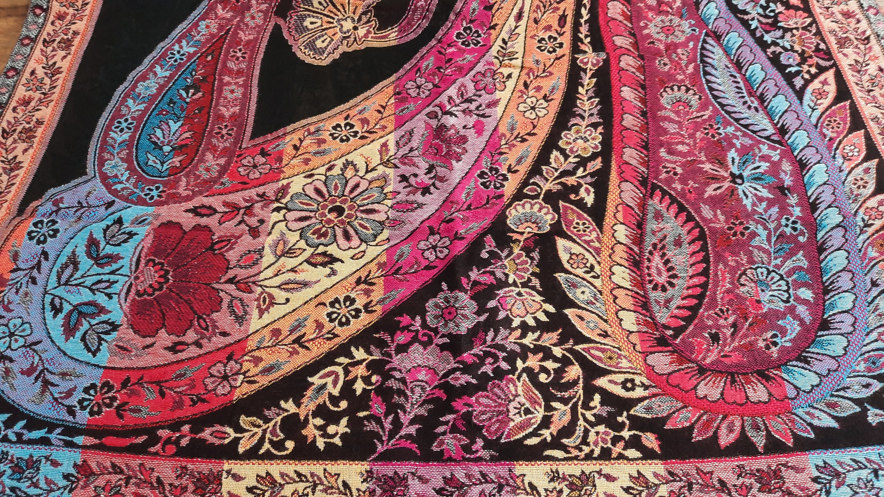 Yak Wool Shawl, Paisley Shawl, Handmade Floral, Pashmina Yak Wool Shawl, Paisley Shawl, Handmade Floral, Pashmina