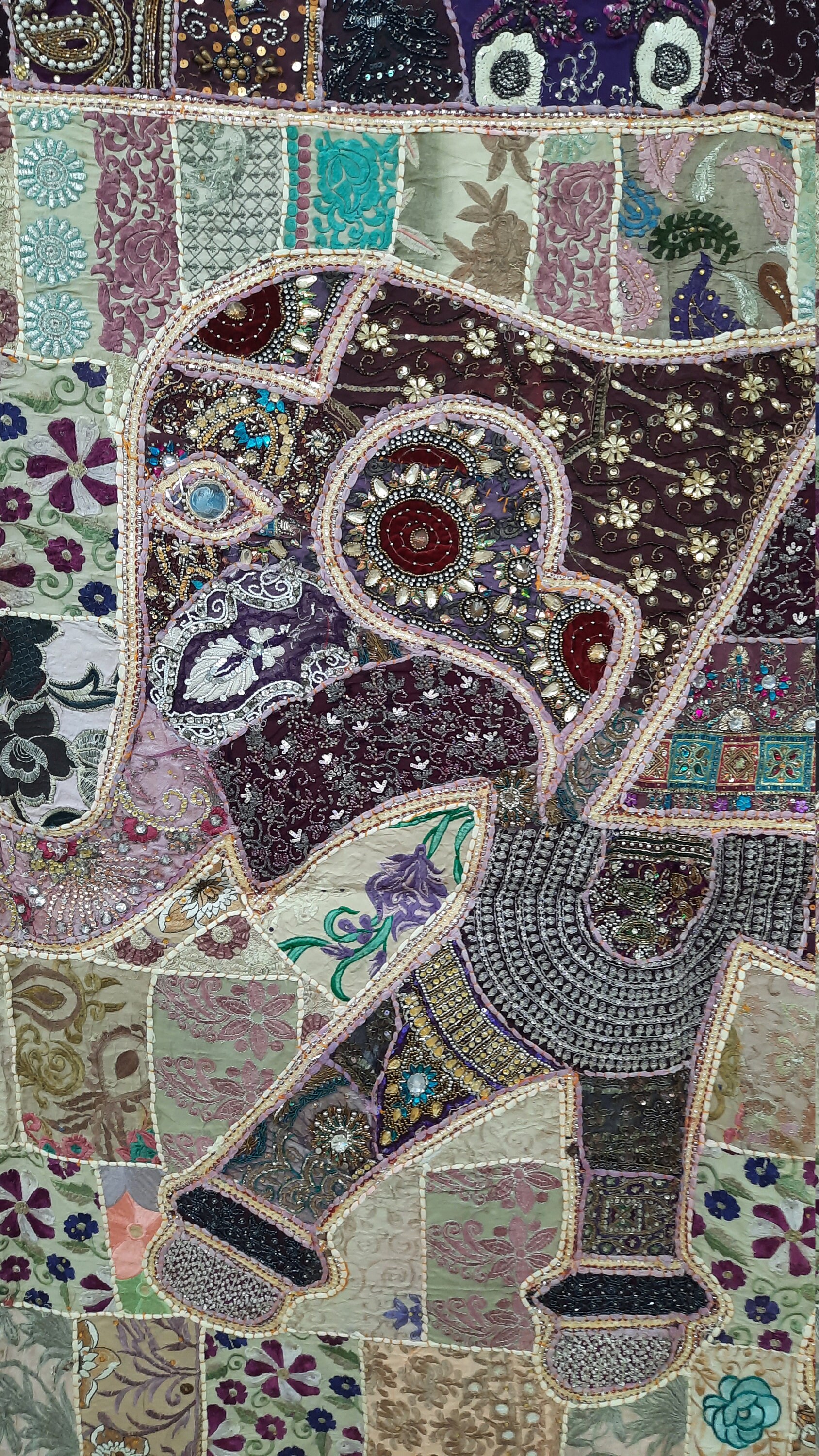 インド製象柄刺繍タペストリー 90cm x 60cm 60x90 手刺繍の象のパッチワーク、エスニックな壁掛け、インドの壁掛け