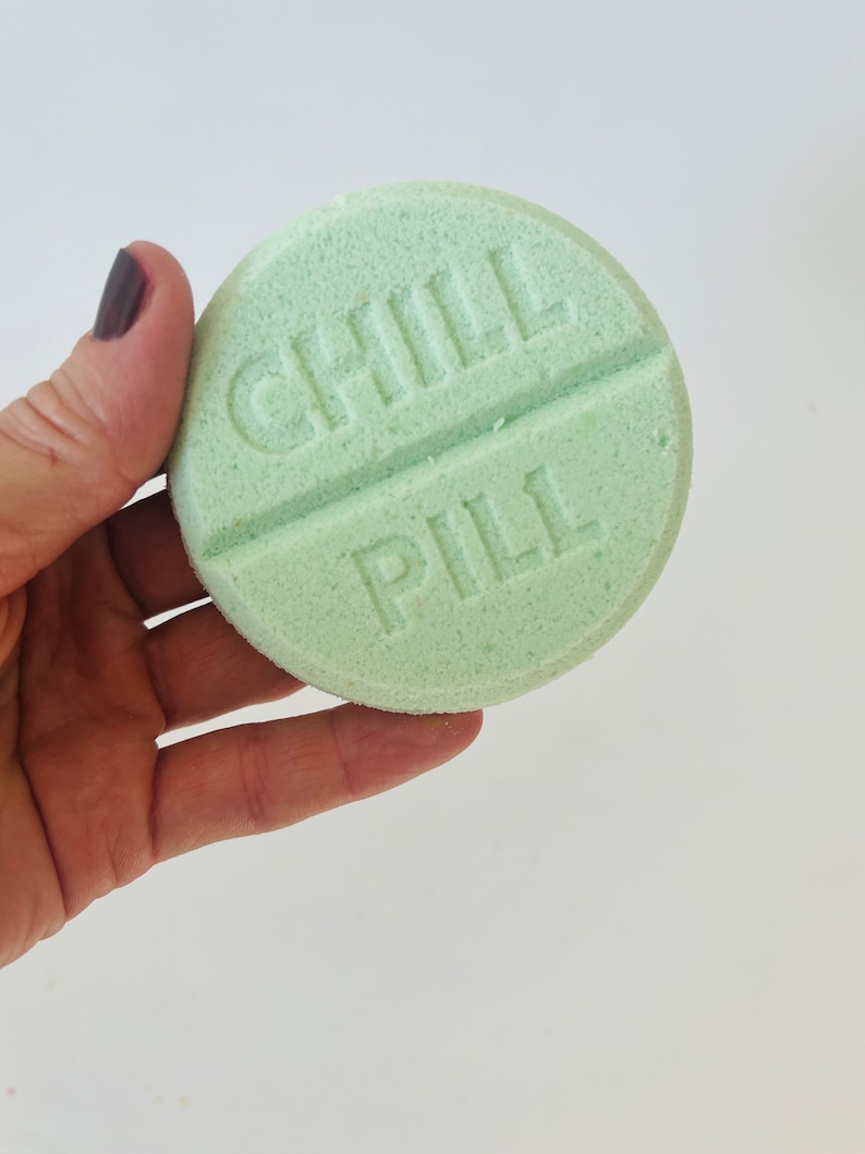 Chill Pill Shower Steamers/Stress Relief Spa Gift/Self Care Gift for her/Spa Gift for Woman/Calming Shower Steamers/Relaxation Spa Gift/Gift MentholCrystal/Mint
