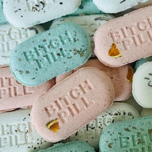 Bitch Pill Shower Steamers/Gift For Friend/Gift for Her/Single Shower Steamer/ Bridesmaid Gift/Aromatherapy Shower Steamer,/Bride favors