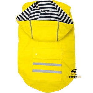 Slicker Dog Raincoat With Striped Fabric Lining & Pocket - Yellow - Heavy Duty Protective Waterproof - Leash Access Hole - Reflective