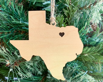 Texas Ornament with Heart Marker, Choose Any State, Customizable Christmas Ornament, Personalized Wood Engraved Gifts, Texas souvenir