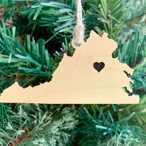 Virginia Ornament with Heart Marker, Customizable Christmas Ornament, Personalized Wood Engraved Gifts, Virginia souvenir image 1
