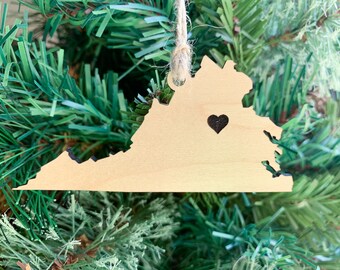 Virginia Ornament with Heart Marker, Customizable Christmas Ornament, Personalized Wood Engraved Gifts, Virginia souvenir