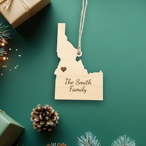 Idaho Ornament with Heart Marker, Choose Any State, Customizable Christmas Ornament, State Souvenir, Housewarming Gift