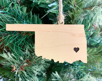 Oklahoma Ornament with Heart Marker, Customizable Christmas Ornament, Personalized Wood Engraved Gifts, Oklahoma souvenirir