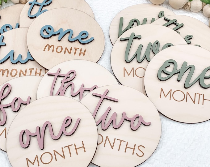 3D Monthly Milestone Discs for Baby Photos | Engraved Wood Monthly Milestone Markers | Personalized Baby Sign