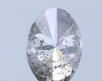 1 karaat ovale zout-en-peper diamant: natuurlijke losse steen (7,7 x 5,4 mm)
