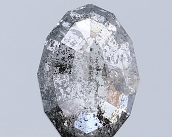 1,40 ct ovale zout-en-peperdiamant: natuurlijke losse steen (8,8 x 6,2 mm)