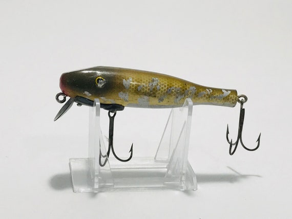 Vtg Paw Paw Pike Fishing Lure Wood Pikie Minnow Bass Fishing Gear  Fishermans Bait and Tackle Box Lure Collection Surface Topwater Fish Decoy  -  Canada