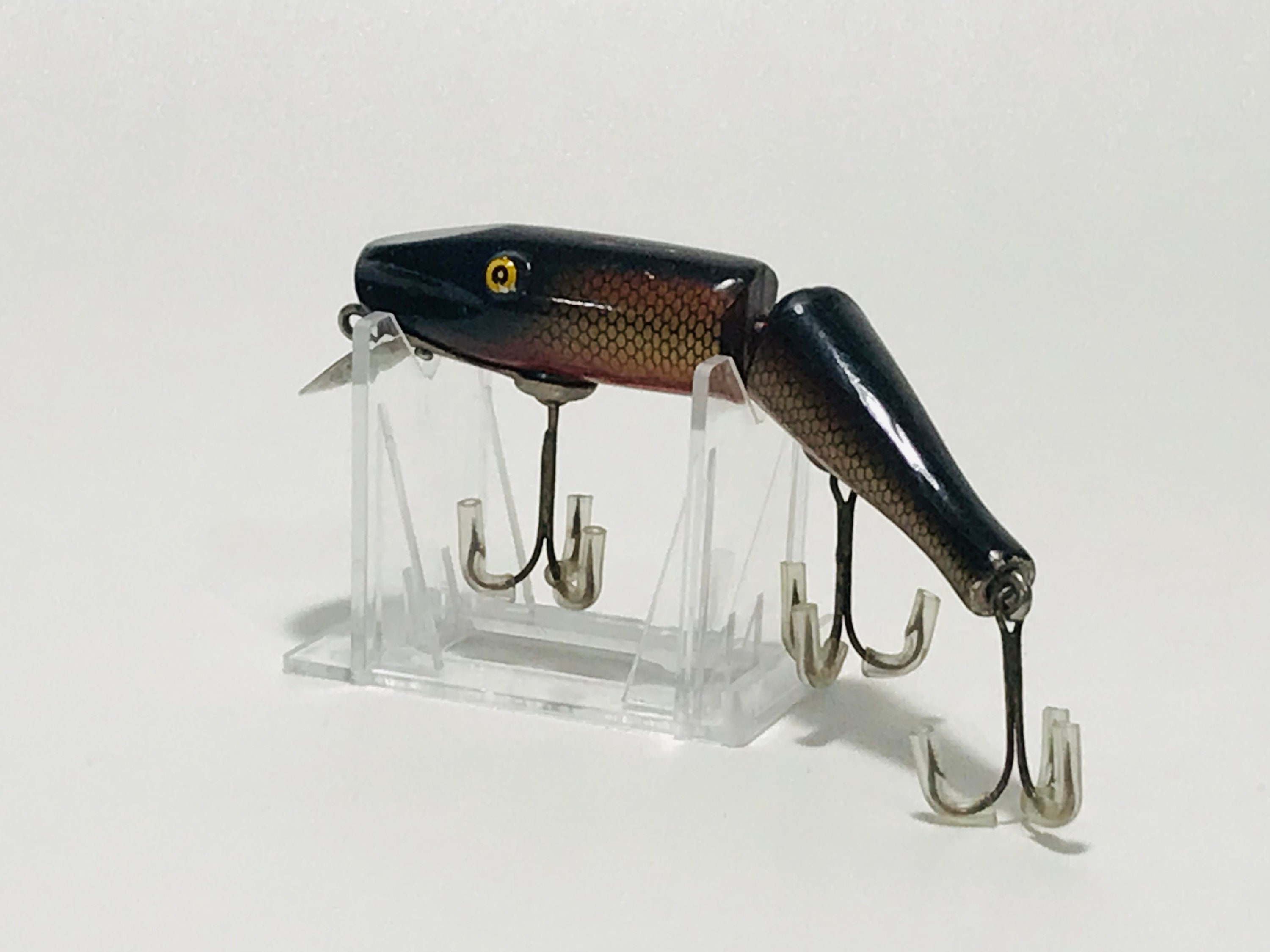 Neal Silver and Blue Scale Spinner Minnow Wood Body Propellor Topwater Fishing  Lure -  Canada