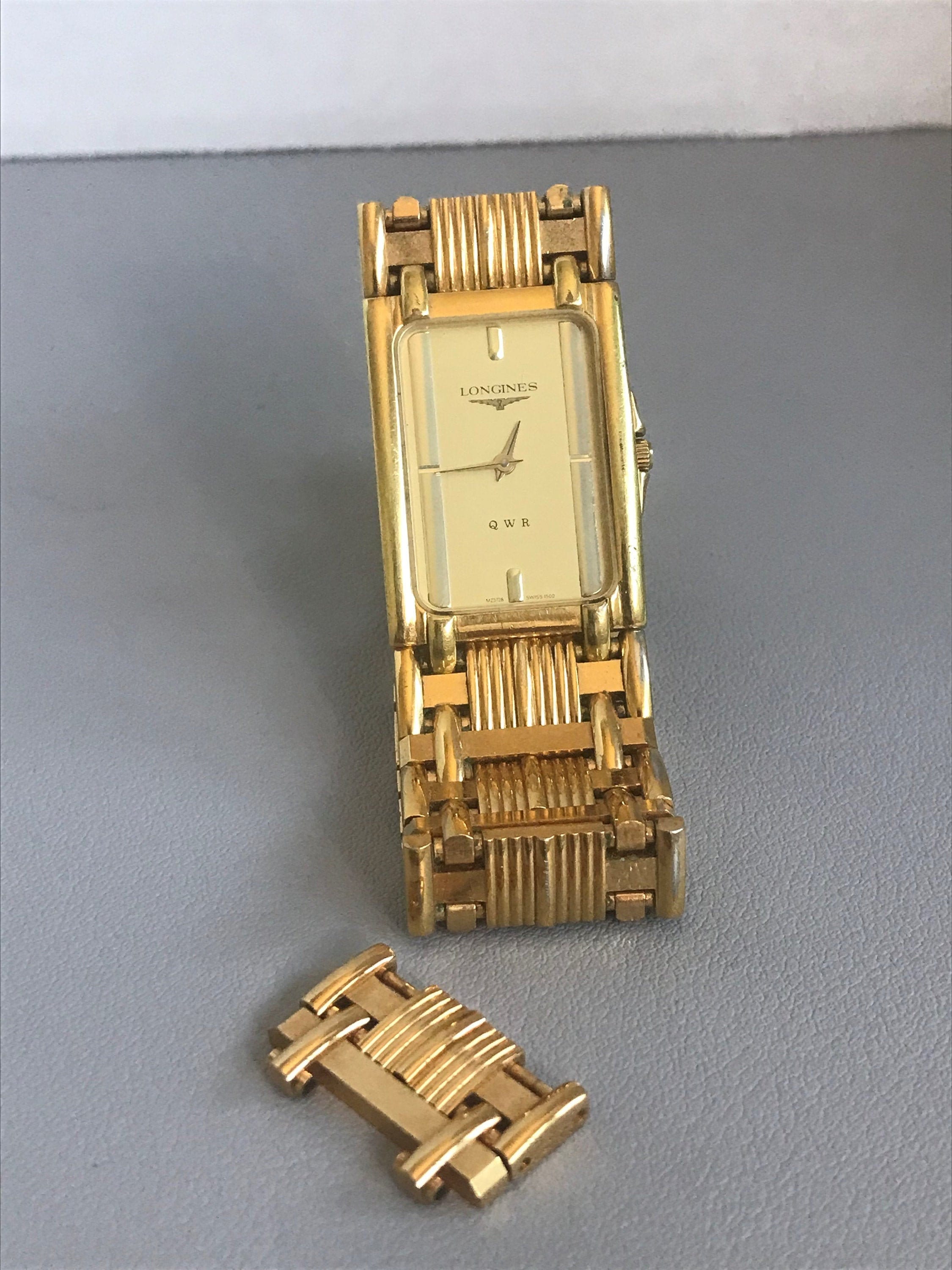 Authentic Swiss-made LONGINES QWR Gold Classic Watch With