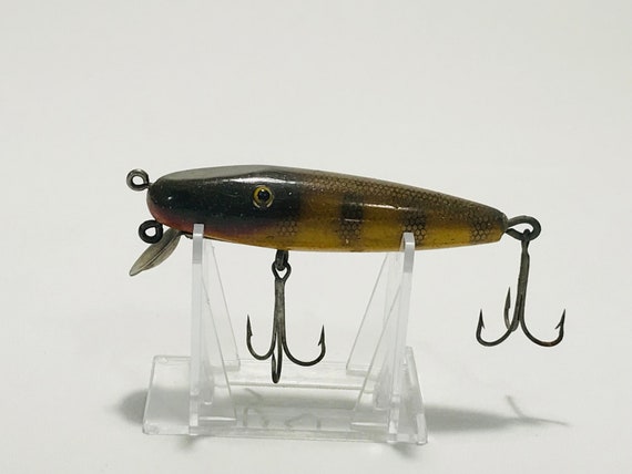 Buy Vtg Crankbait Paw Paw Fishing Lures Wood Pike Minnow Bass Fishing Gear  Fishermans Bait and Tackle Box Collection Surface Topwater Fish Decoy  Online in India 