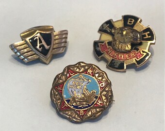 3 Rare Antique Gold Enamel Fraternal Sorority Organization Lapel Pin Brooch Collection