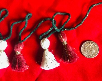 Christmas tree Tassels, Macrame tassel bunting, macrame tassel garland, eco Christmas decor, macrame Christmas tree decoration, macrame tree