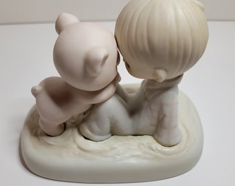 1982 Precious Moments Figurine We're In It Together E-9259
