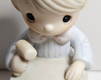Precious Moments Collectors Club 1982 E0303