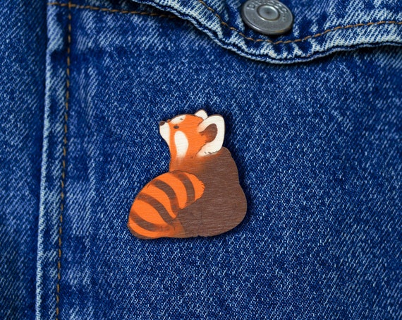 Plywood Pin - Cute little wooden pin red panda - by Kuu Arts