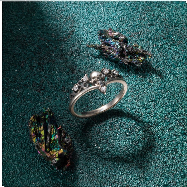 Custom Birthstone Skull Ring, Gothic Ring, Brass/Sterling Silver 925 Ring, Steampunk Ring, Dainty Skull ring, Gift for Punk