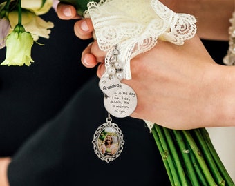 Customized Photo Charm for Bridal Memorial Bouquet Charm Pendant with any photo. Oval Shape Keepsake with Ribbon. Wedding Flower Bride Ideas