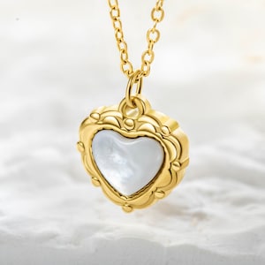 Mother of Pearl Heart Necklace, Vintage Heart Necklace, Pearl Necklace with Heart Pendant, Stainless Steel Necklace, Gift for Mom/Grandma
